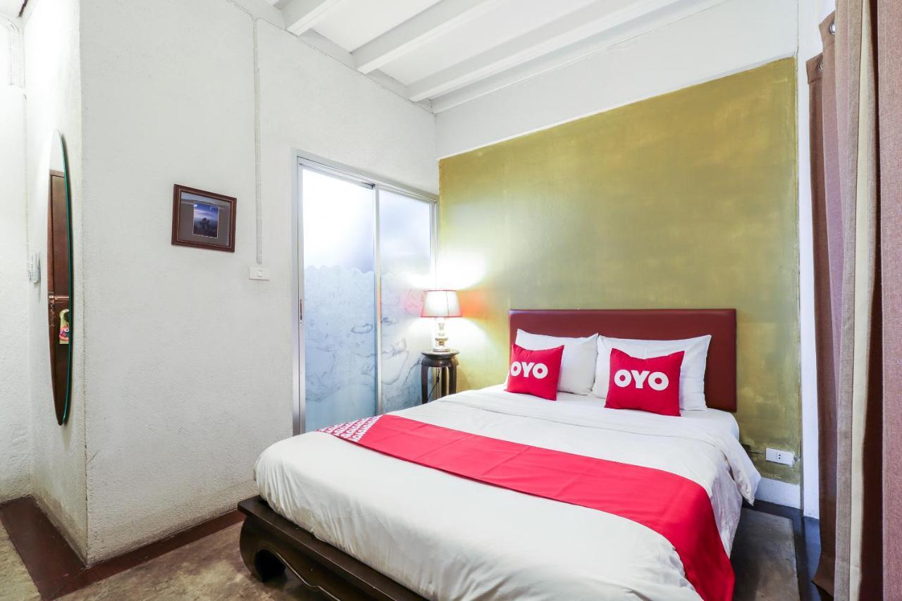 Oyo 391 Pat'S Klangviang Guesthouse 清邁 外观 照片